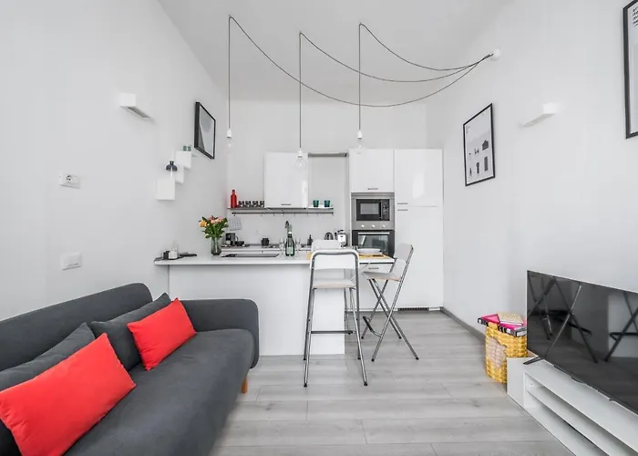 The Minimal Chic Home - Isola Garibaldi